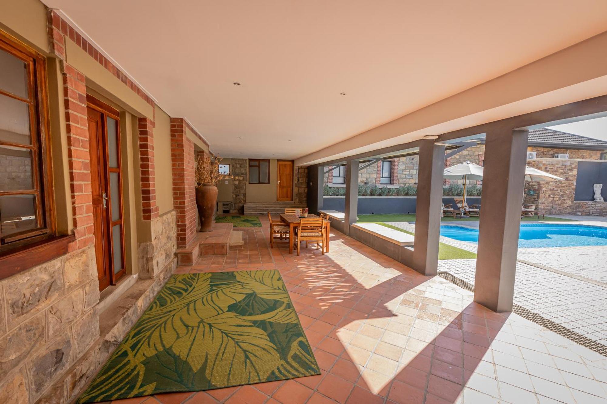 Droombos Windhoek Buitenkant foto